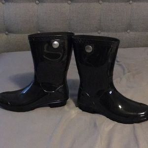 Women’s Ugg Short Rain boot